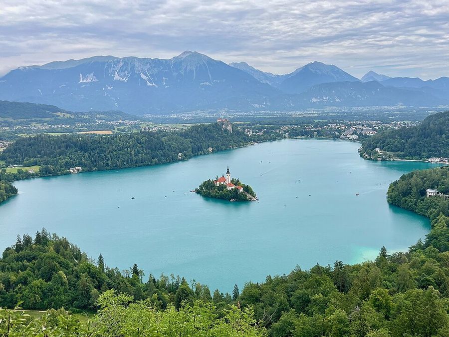 Blejsko jezero z otokom